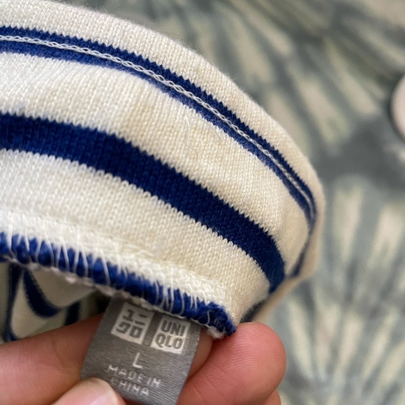 Blue and white skirt - Picture 3 of 3